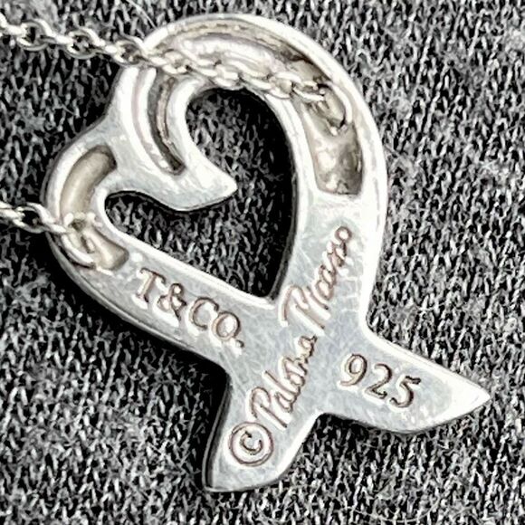 Tiffany & Co Paloma Picasso Loving Heart Pendant Necklace - Silver - 16” - Picture 4 of 14